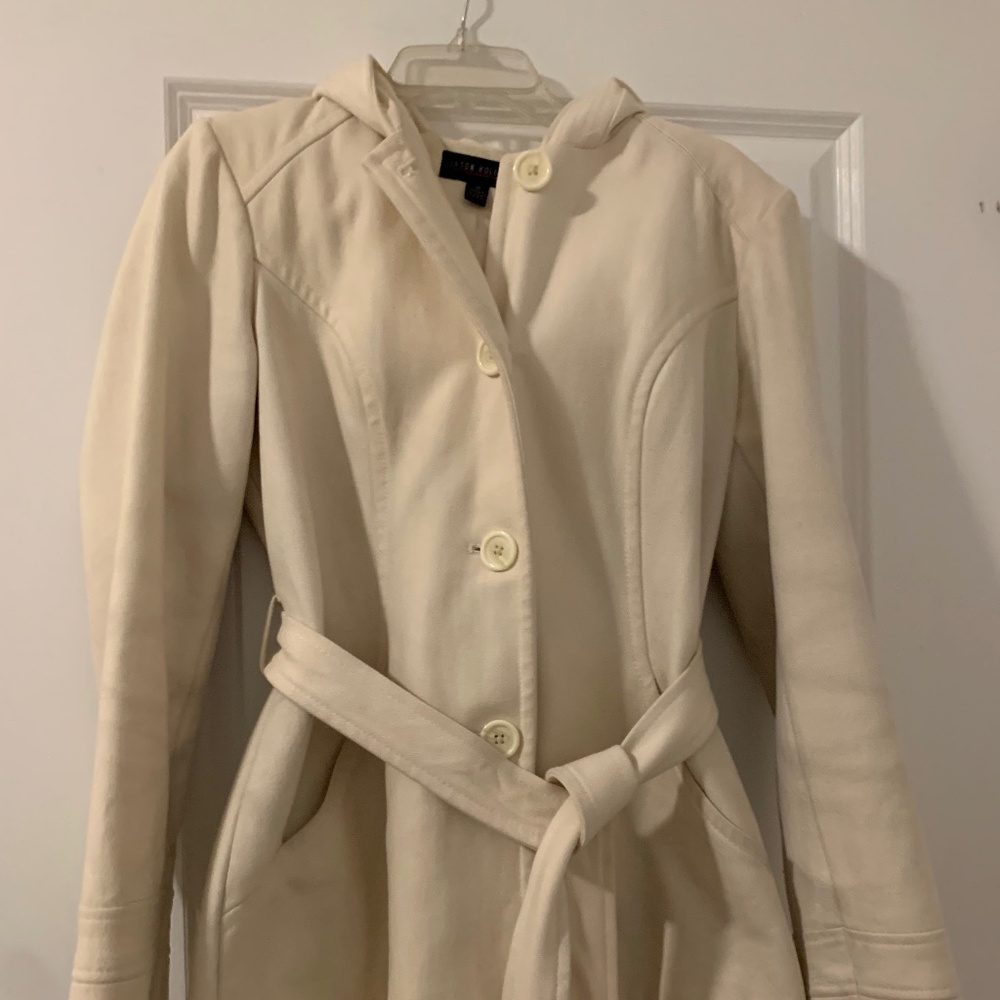 White coat, with hood, medium, two front pockets